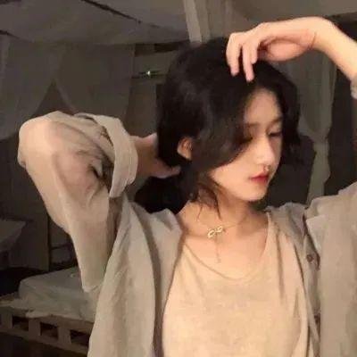 三个男人一个摇篮